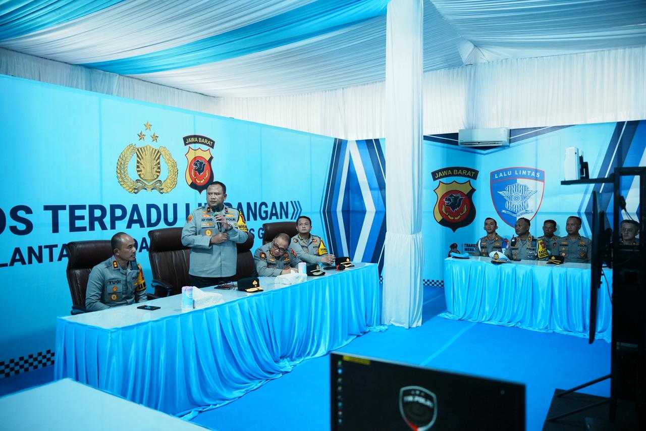 Wakapolda Jabar Cek Pos Terpadu GTC Limbangan Bersama Kapolres Garut